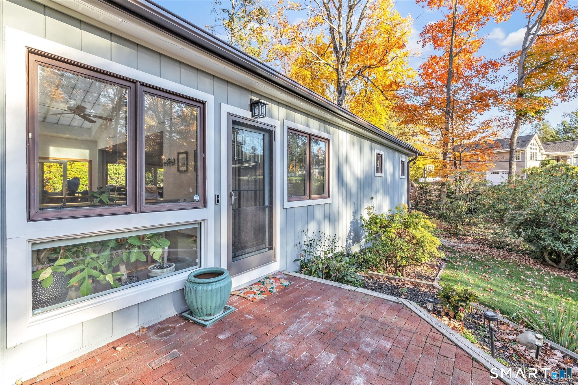 789 Donna Drive