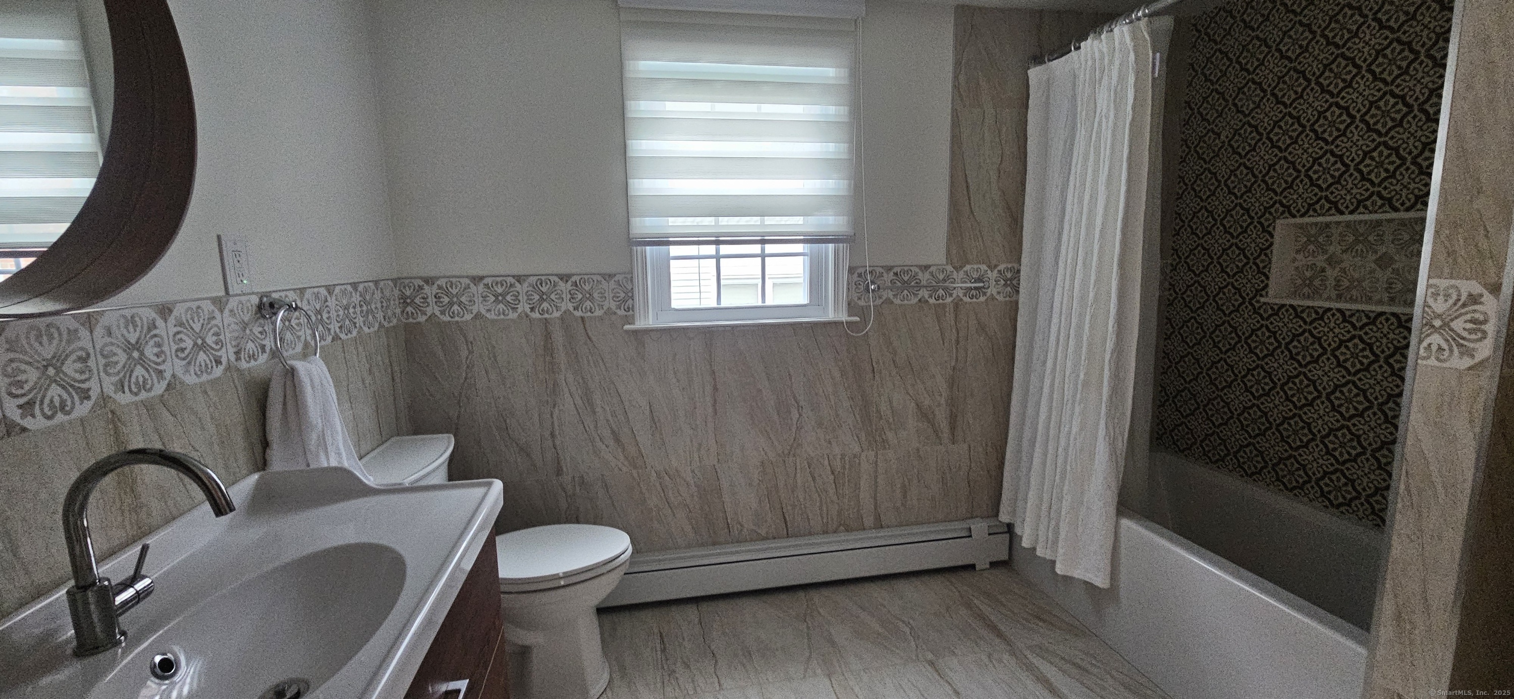 New Britain, Connecticut 06053, United States, 3 Bedrooms Bedrooms, ,1 BathroomBathrooms,Residential,Pending,153580