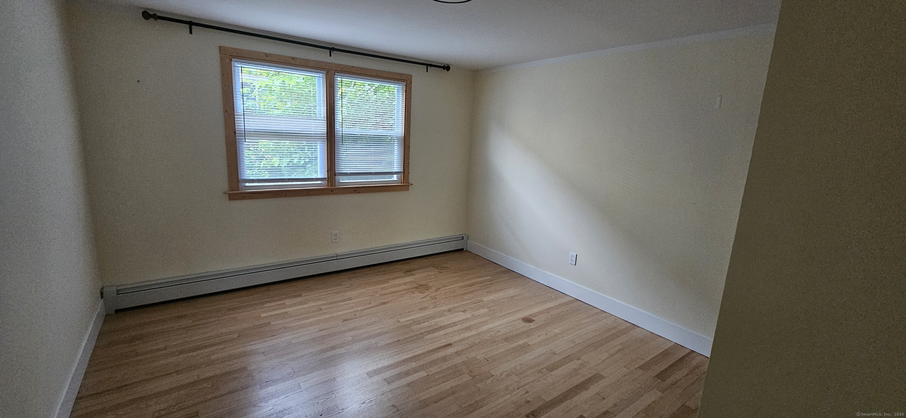 New Britain, Connecticut 06053, United States, 3 Bedrooms Bedrooms, ,1 BathroomBathrooms,Residential,Pending,153580