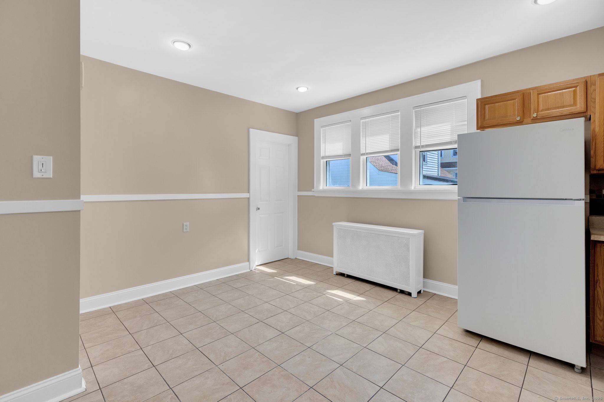 285 Clover Street #1, Stratford, Connecticut image 4