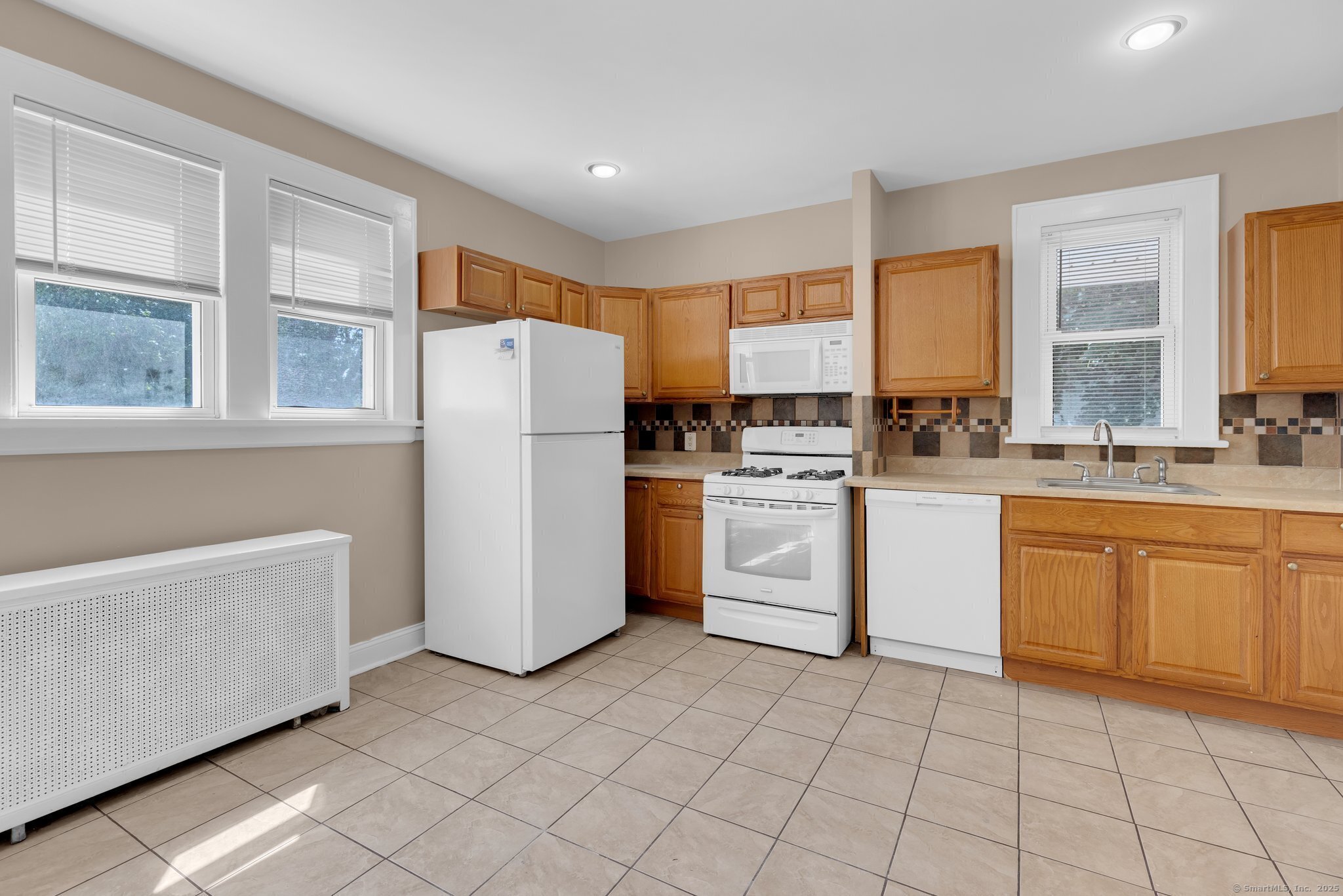 285 Clover Street #1, Stratford, Connecticut image 6