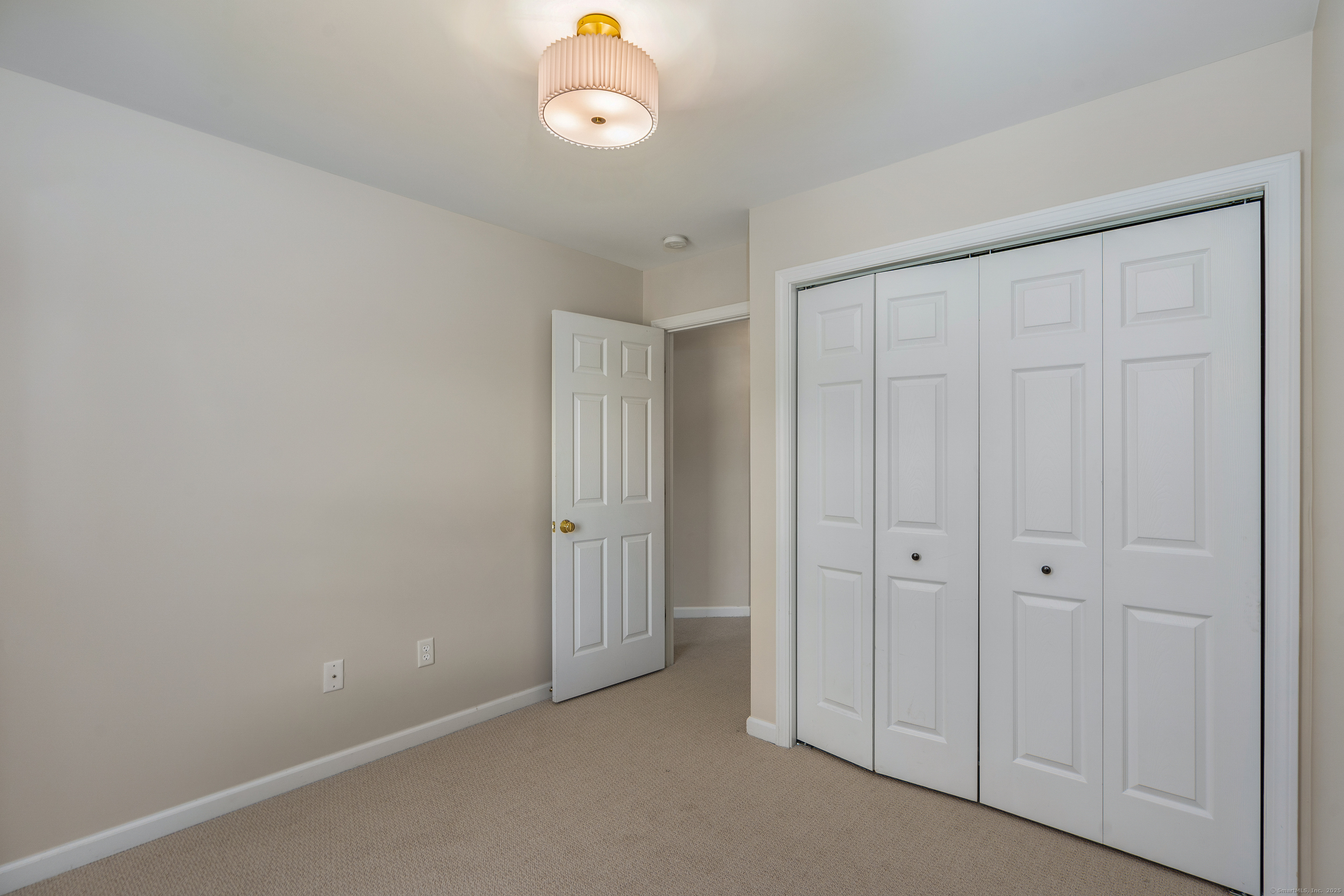 Vernon, Connecticut 06066, United States, 3 Bedrooms Bedrooms, ,2 BathroomsBathrooms,Residential,Coming Soon,177639