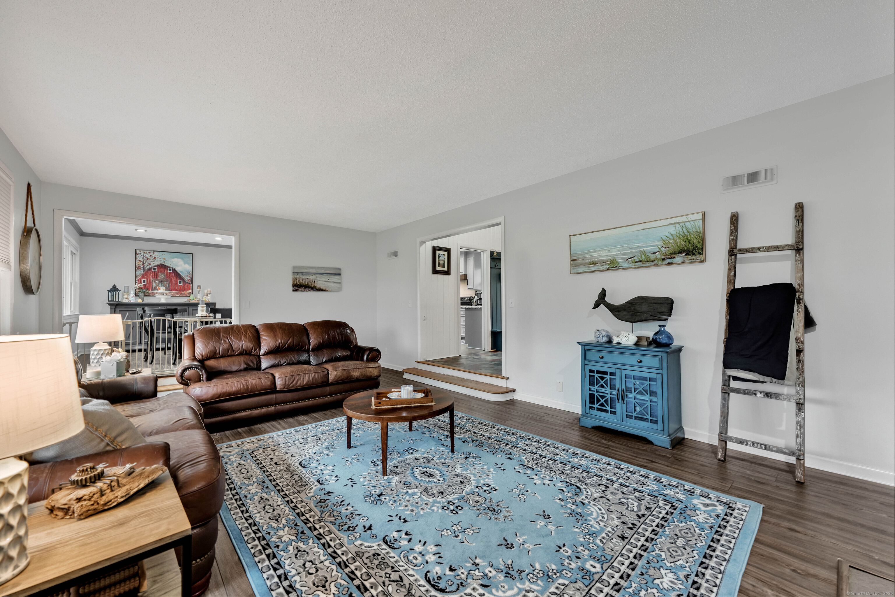 1333 Main Street, Newington, Connecticut image 9