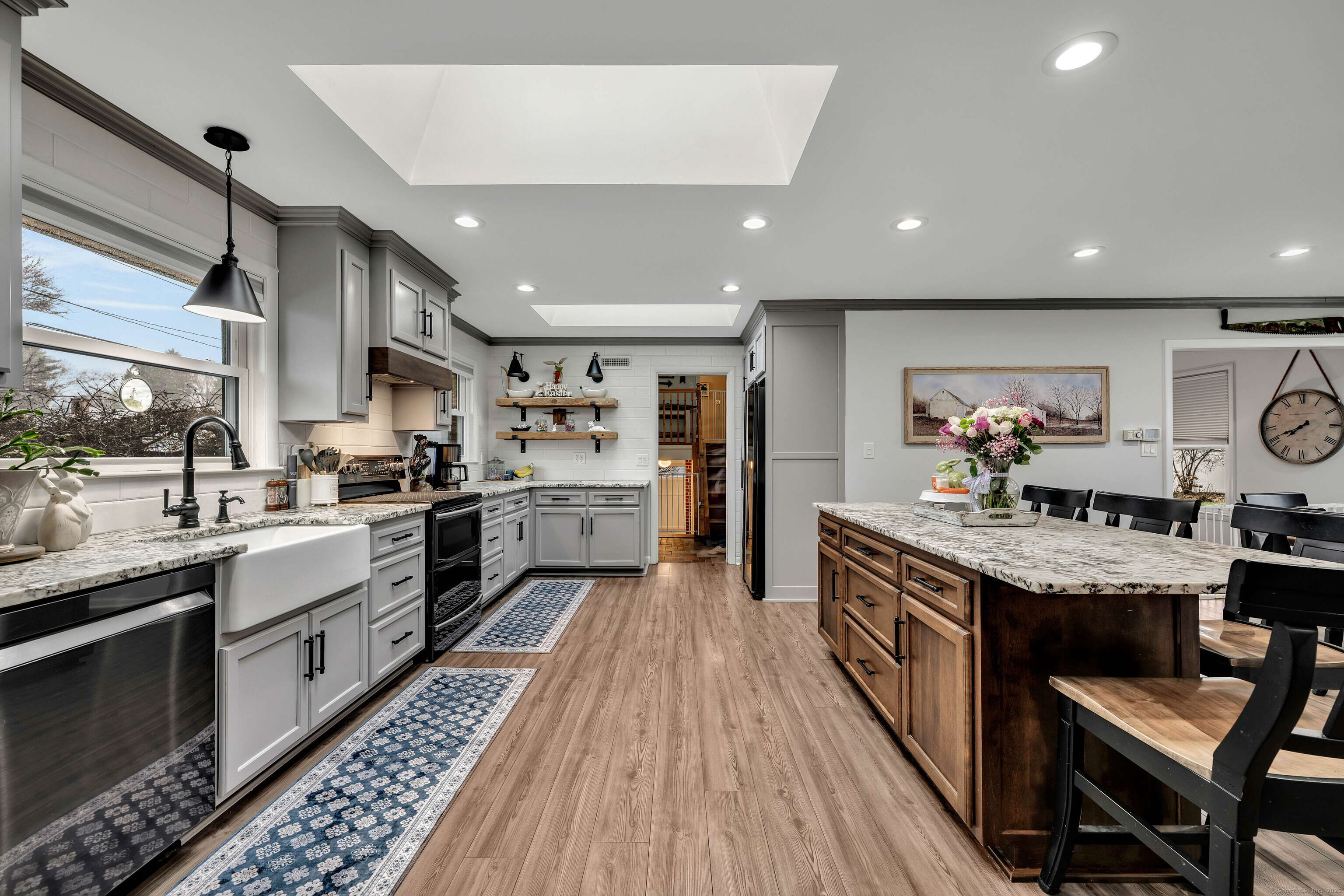 1333 Main Street, Newington, Connecticut image 4
