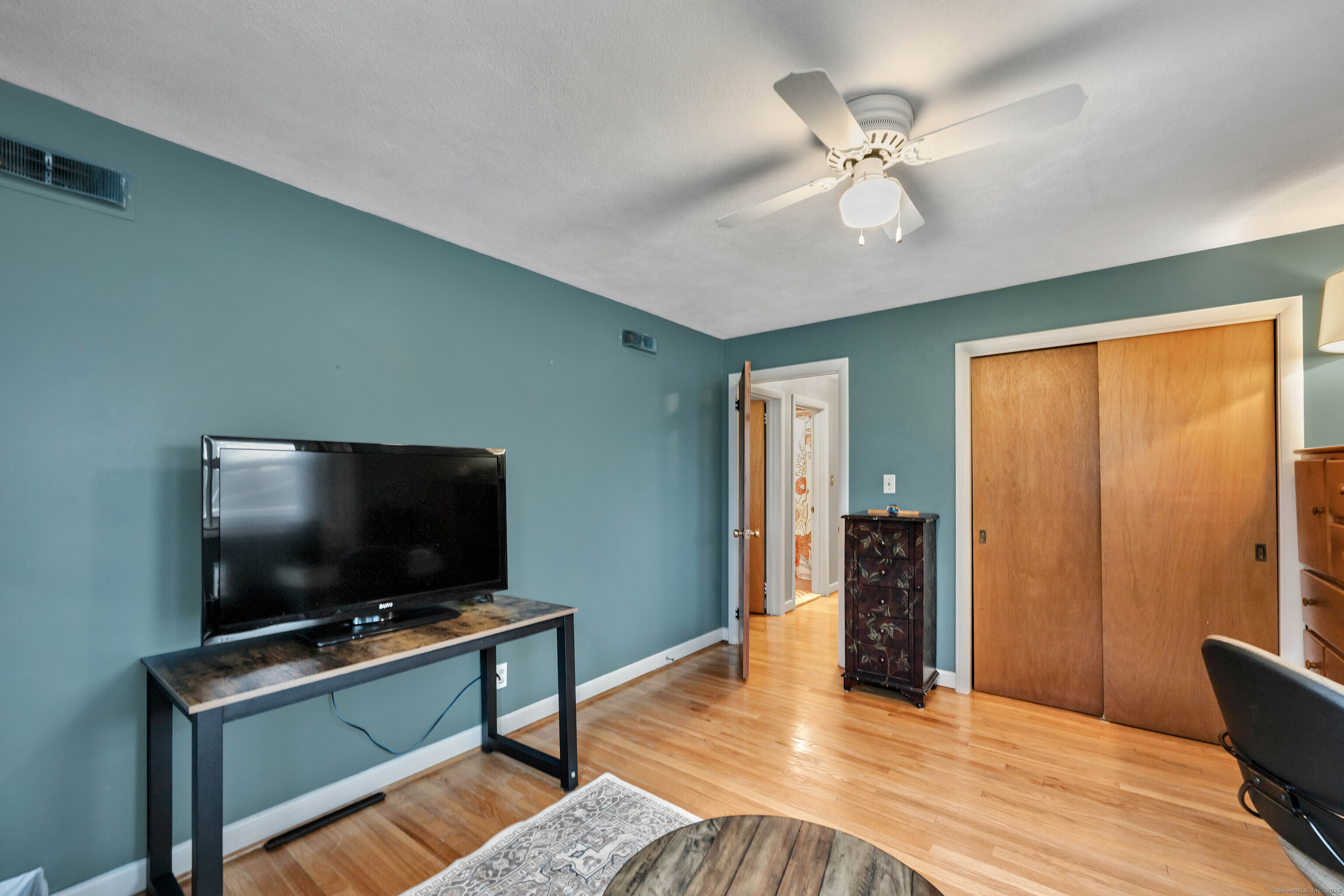 1333 Main Street, Newington, Connecticut image 13