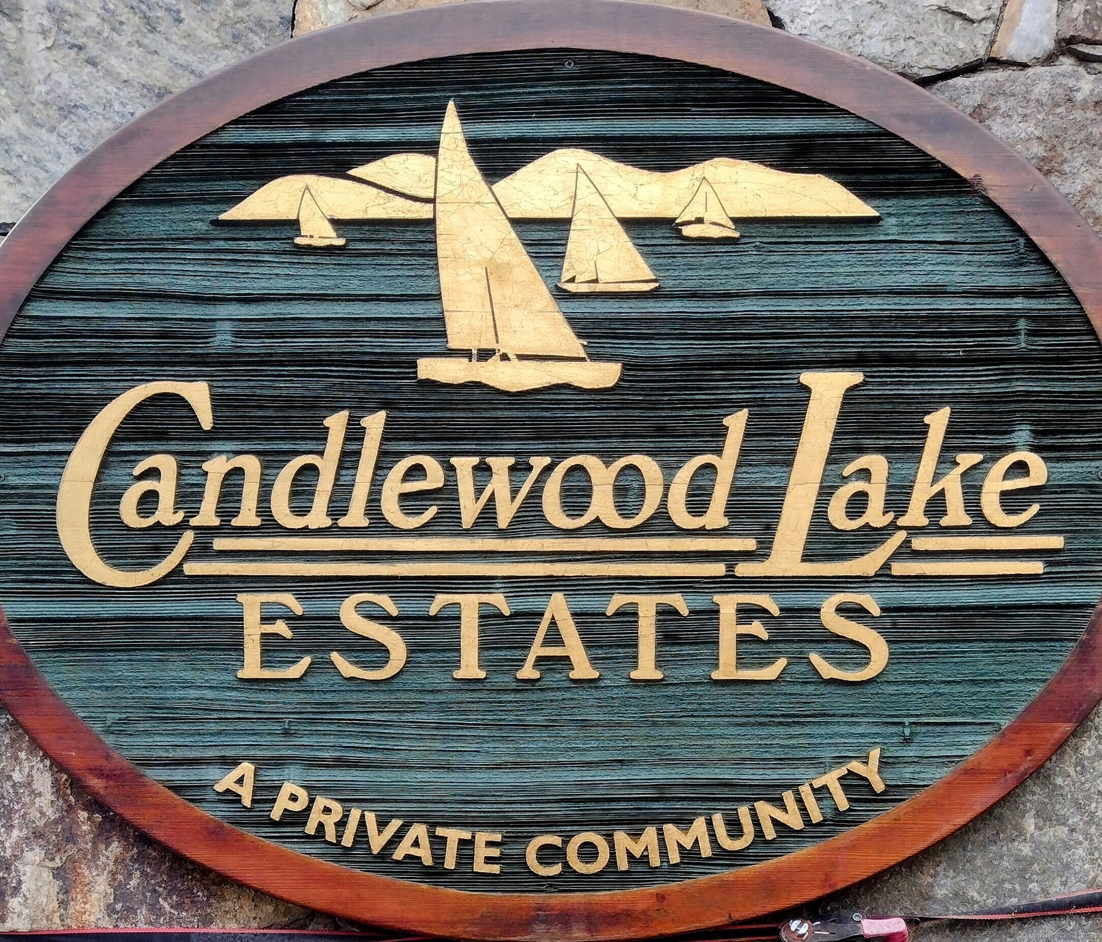 5 Candlewood Lake Drive