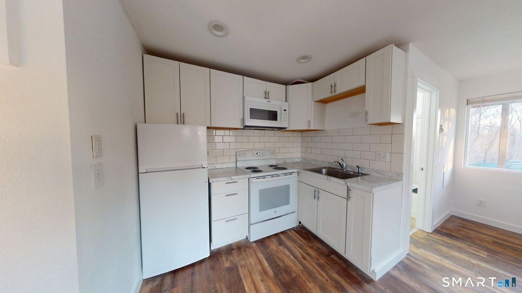 Photo of 26 Sunset Terrace #C18, Essex, CT 06426 (MLS # 24145678)