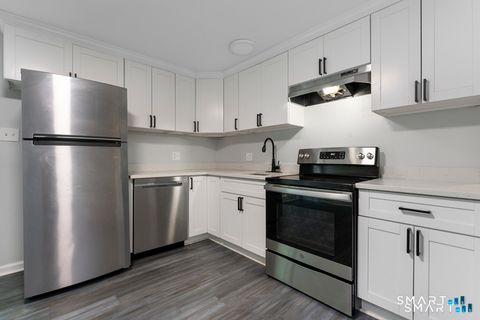 Tiny photo for 12 Kings Wood Manor #B, Shelton, CT 06484 (MLS # 24174880)