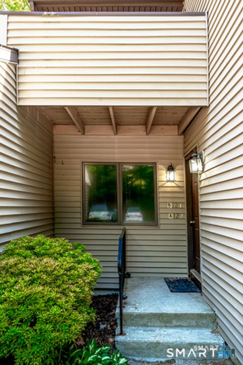 Tiny photo for 12 Kings Wood Manor #B, Shelton, CT 06484 (MLS # 24174880)