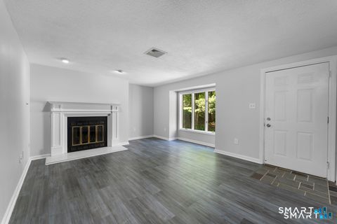Tiny photo for 12 Kings Wood Manor #B, Shelton, CT 06484 (MLS # 24174880)
