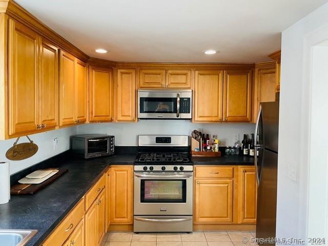 39 Point Beach Drive