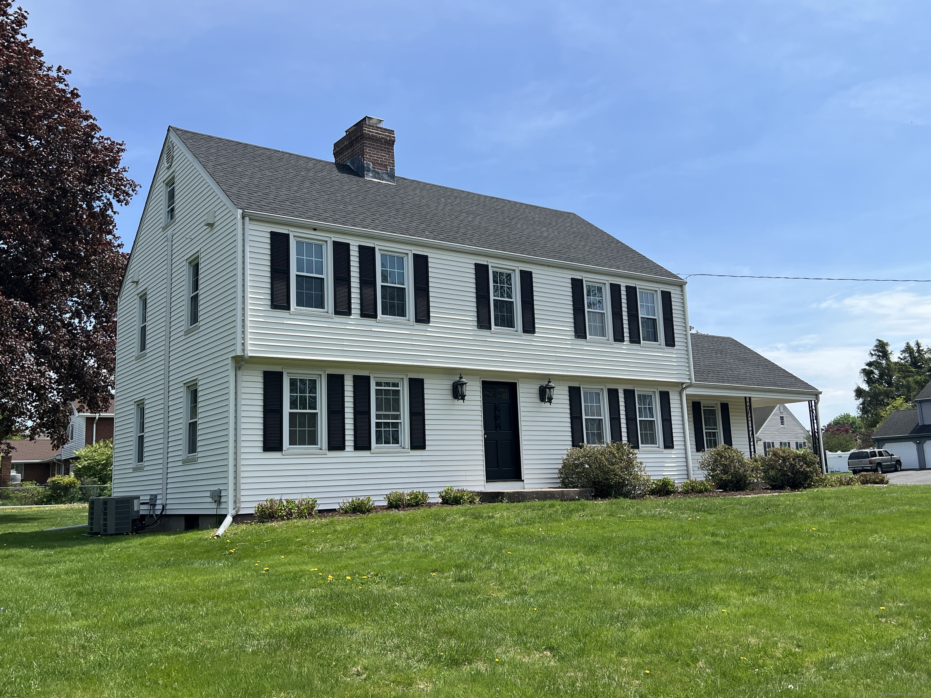 464 Highland Street