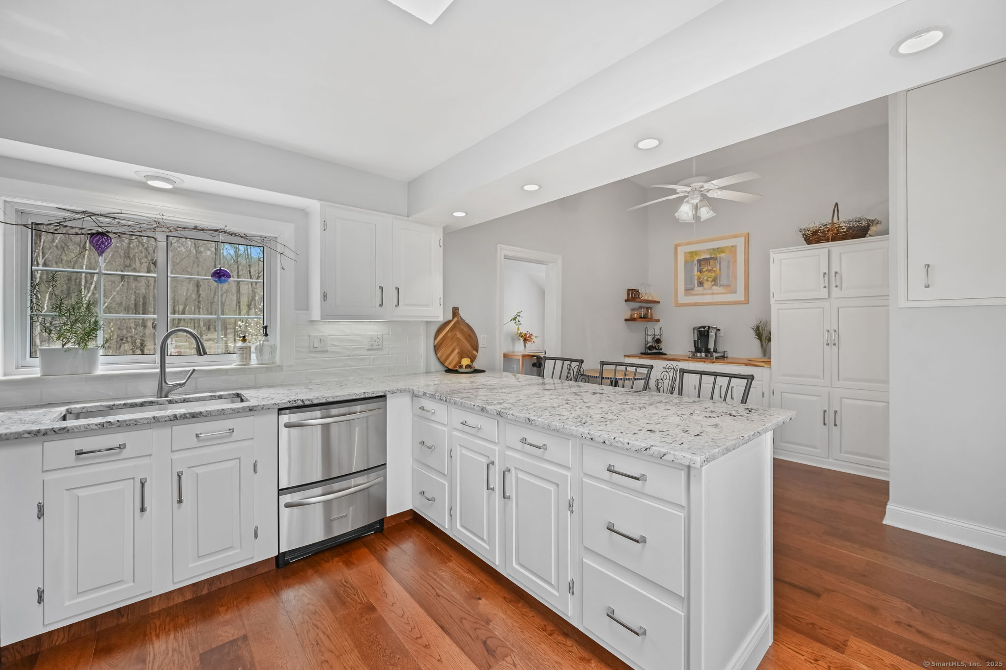 98 Taunton Lake Road, Newtown, Connecticut image 21