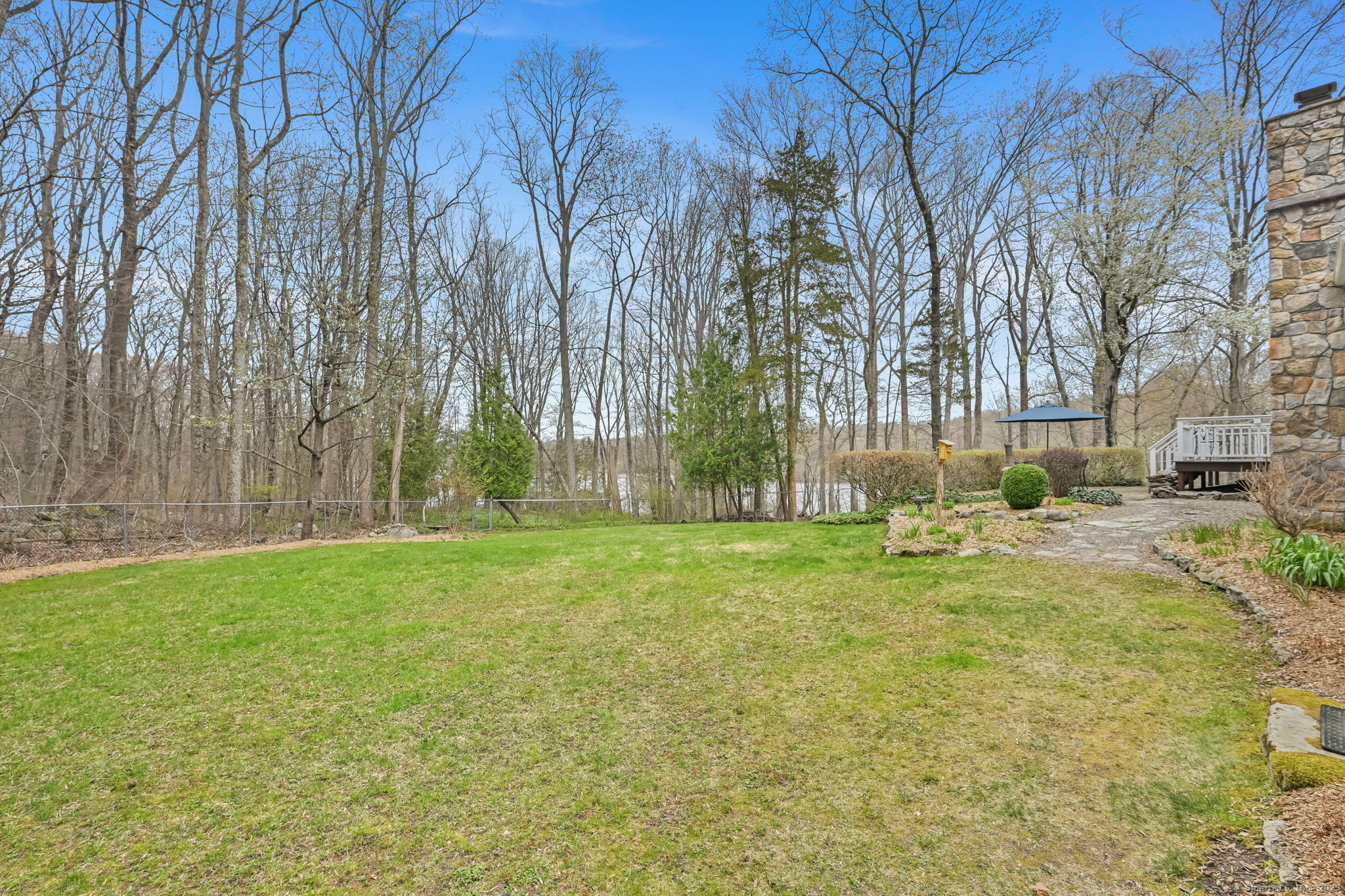 98 Taunton Lake Road