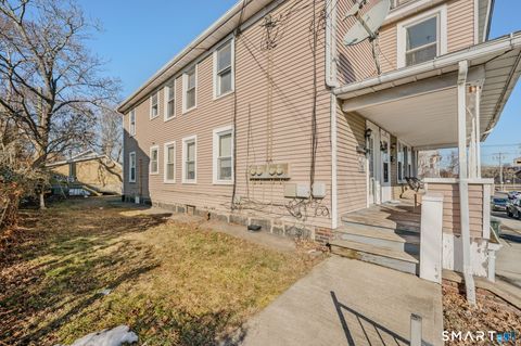 Tiny photo for 113 Pequot Avenue #3, New London, CT 06320 (MLS # 24148276)