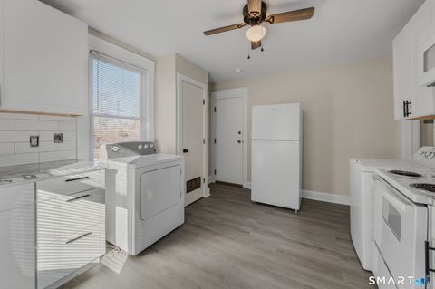 Tiny photo for 113 Pequot Avenue #3, New London, CT 06320 (MLS # 24148276)