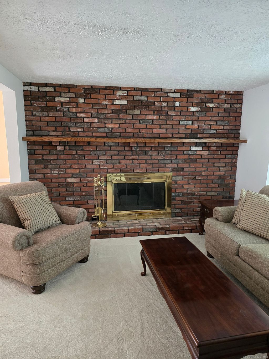 Photo of 1343 Diamond Hill Road, Cheshire, CT 06410 (MLS # 24132264)