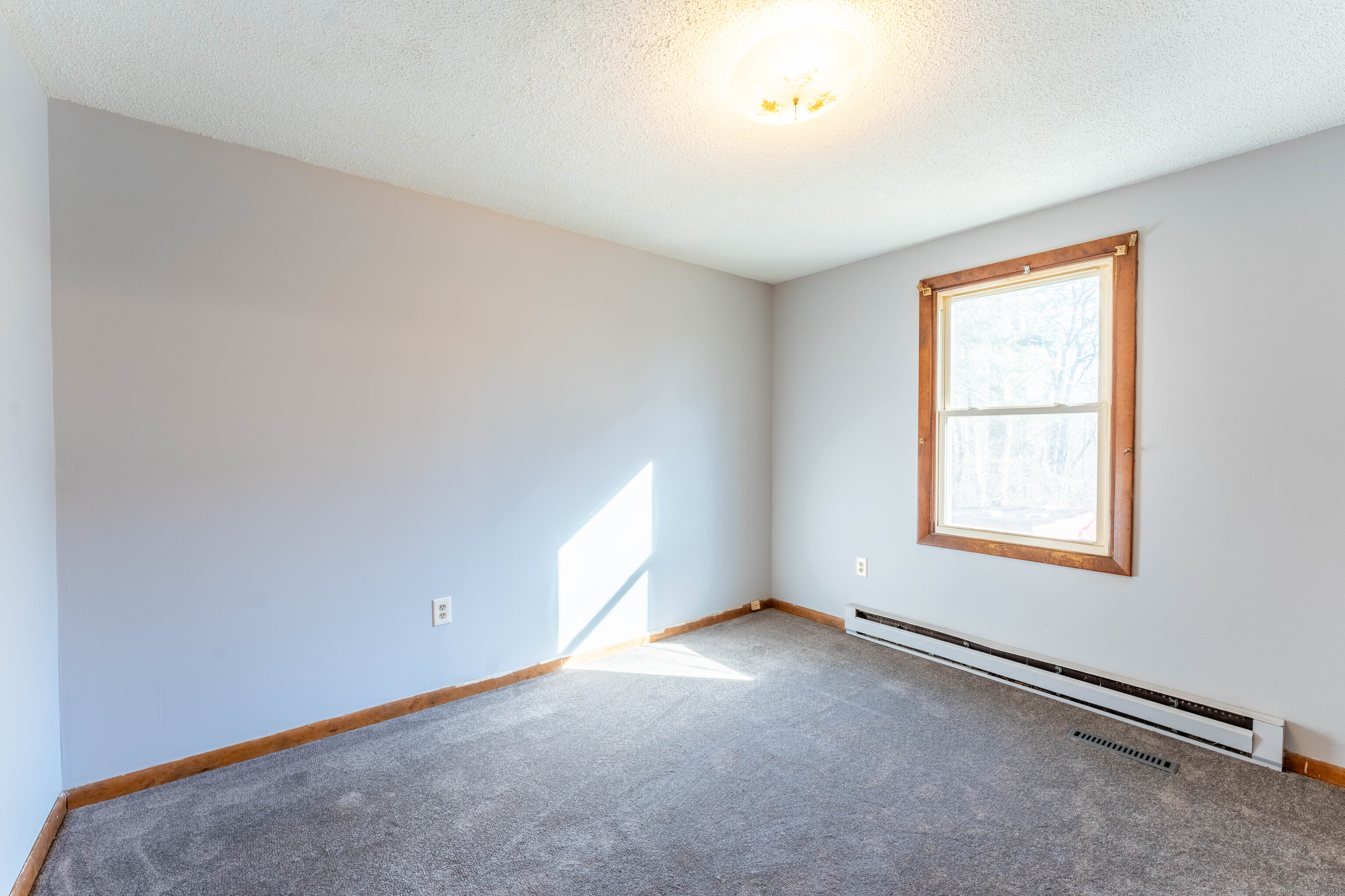 481 Church Street, Putnam, Connecticut image 15