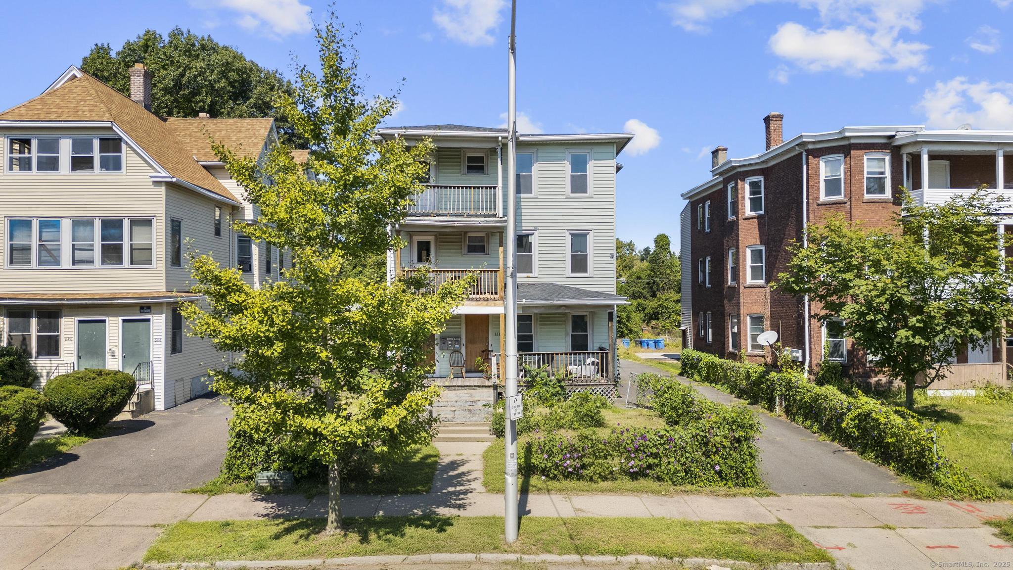 Hartford, Connecticut 06106, United States, 3 Bedrooms Bedrooms, ,1 BathroomBathrooms,Residential,Active,214907