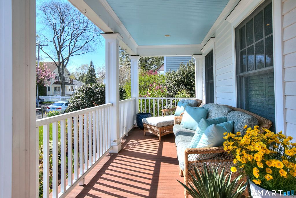 Photo of 7 Heusted Drive, Greenwich, CT 06870 (MLS # 24168405)