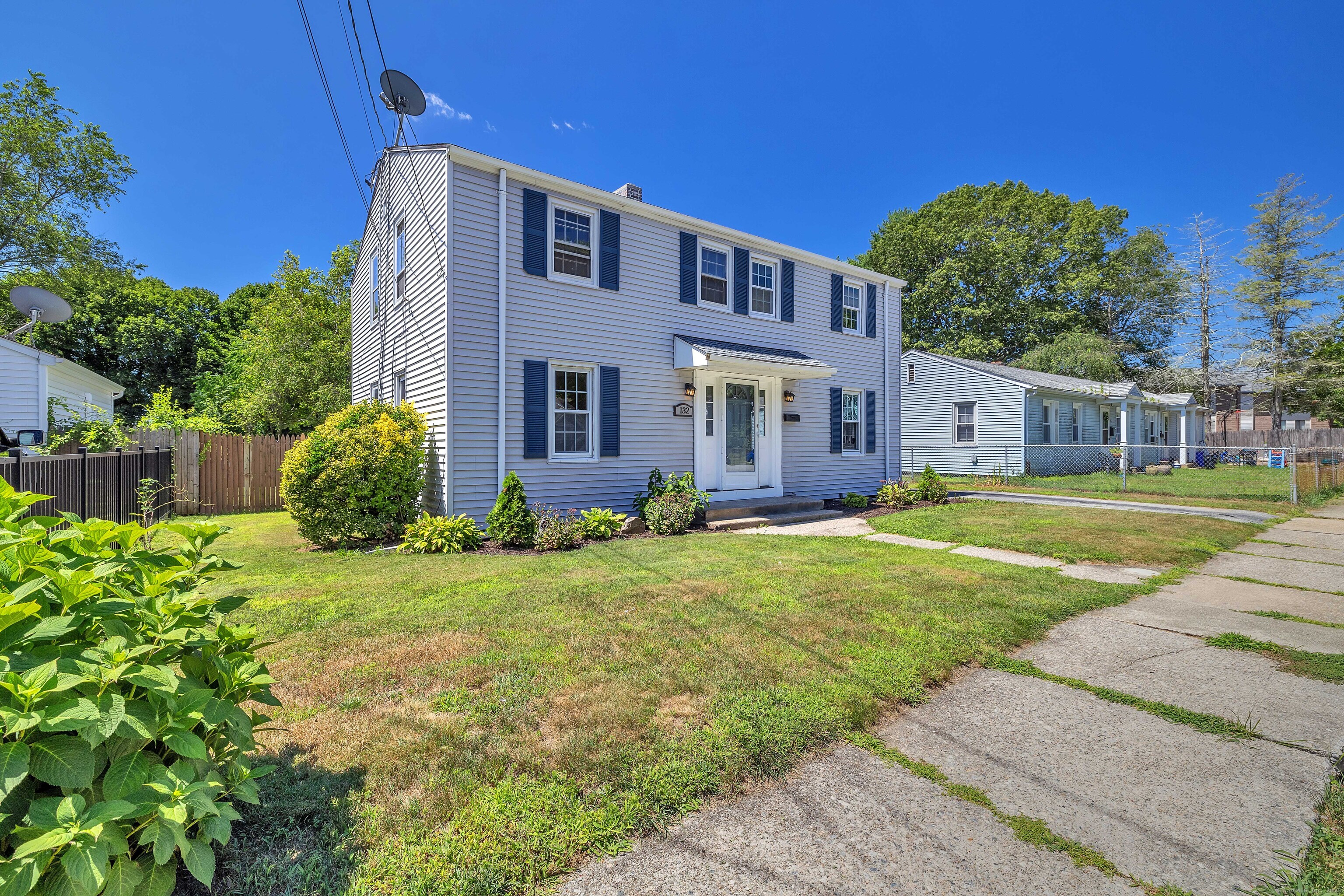 132 Hawthorne Drive