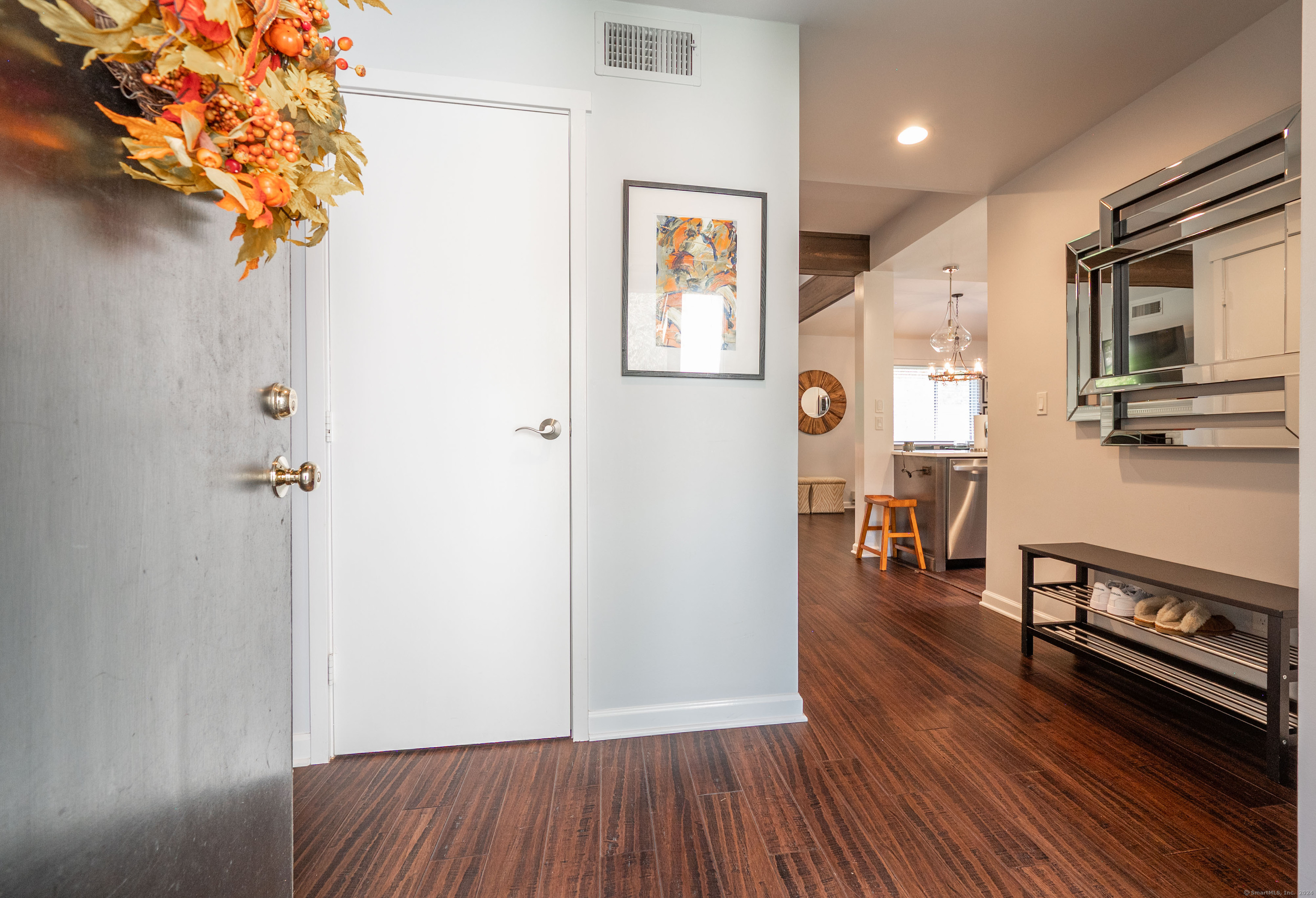 357 B Krueger Circle, Southbury, Connecticut image 20