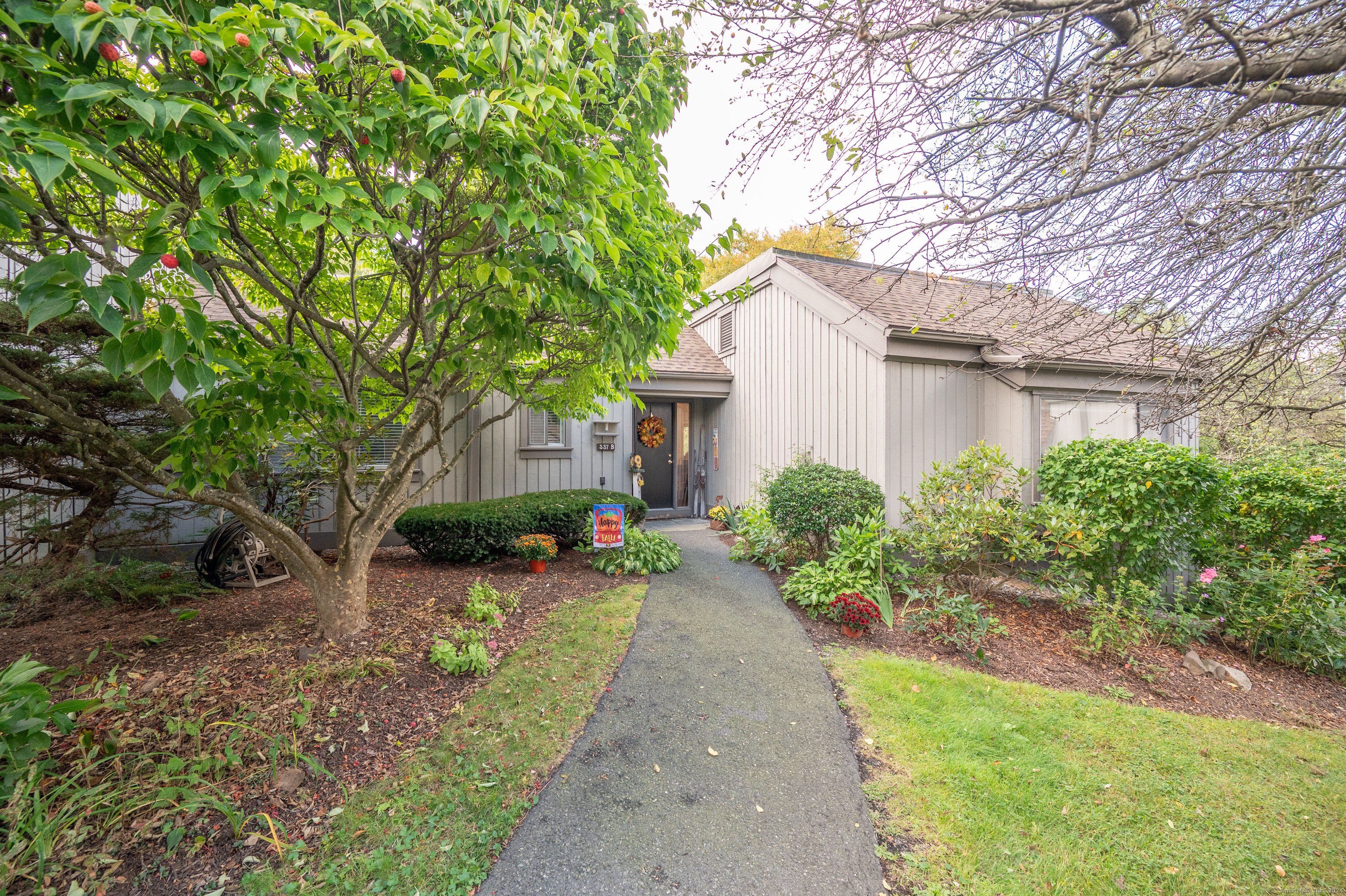 357 B Krueger Circle, Southbury, Connecticut image 3