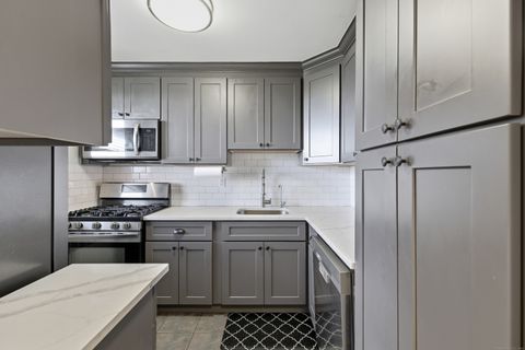 Tiny photo for 91 Strawberry Hill Avenue #APT 1128, Stamford, CT 06902 (MLS # 24133858)