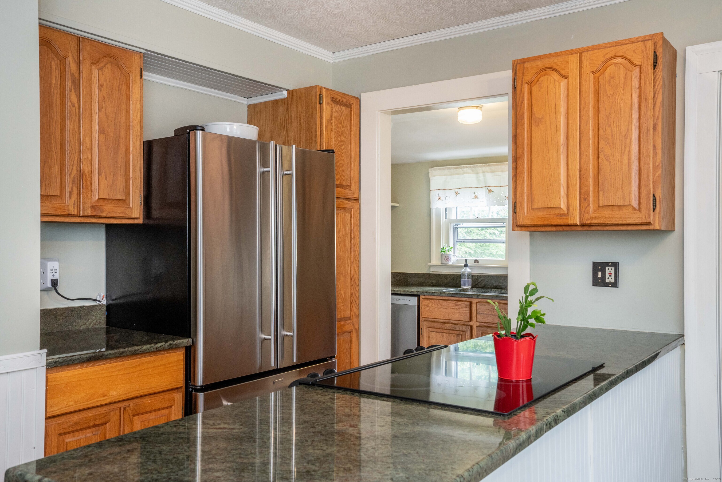 136 Naubuc Avenue, East Hartford, Connecticut image 14