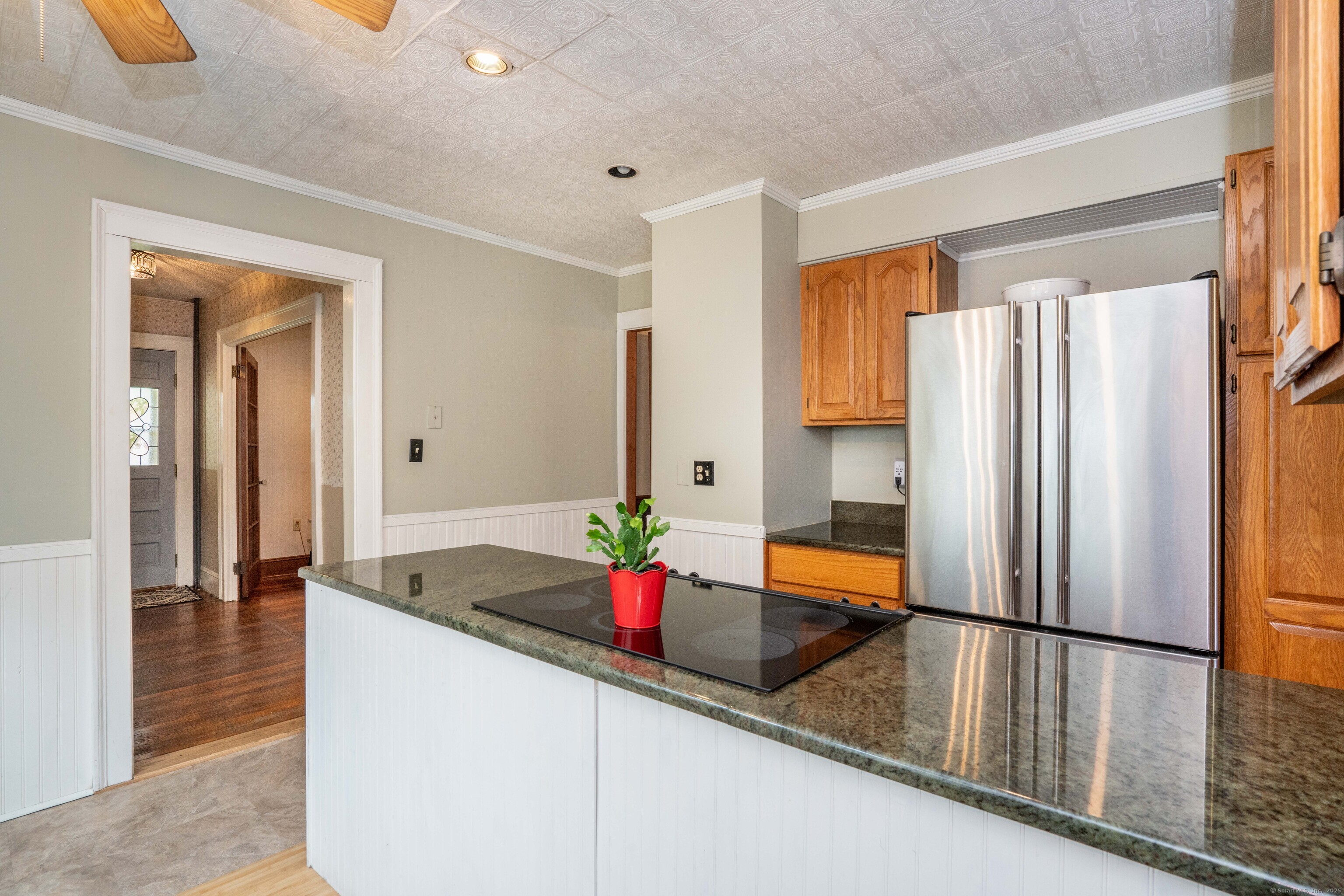 136 Naubuc Avenue, East Hartford, Connecticut image 15