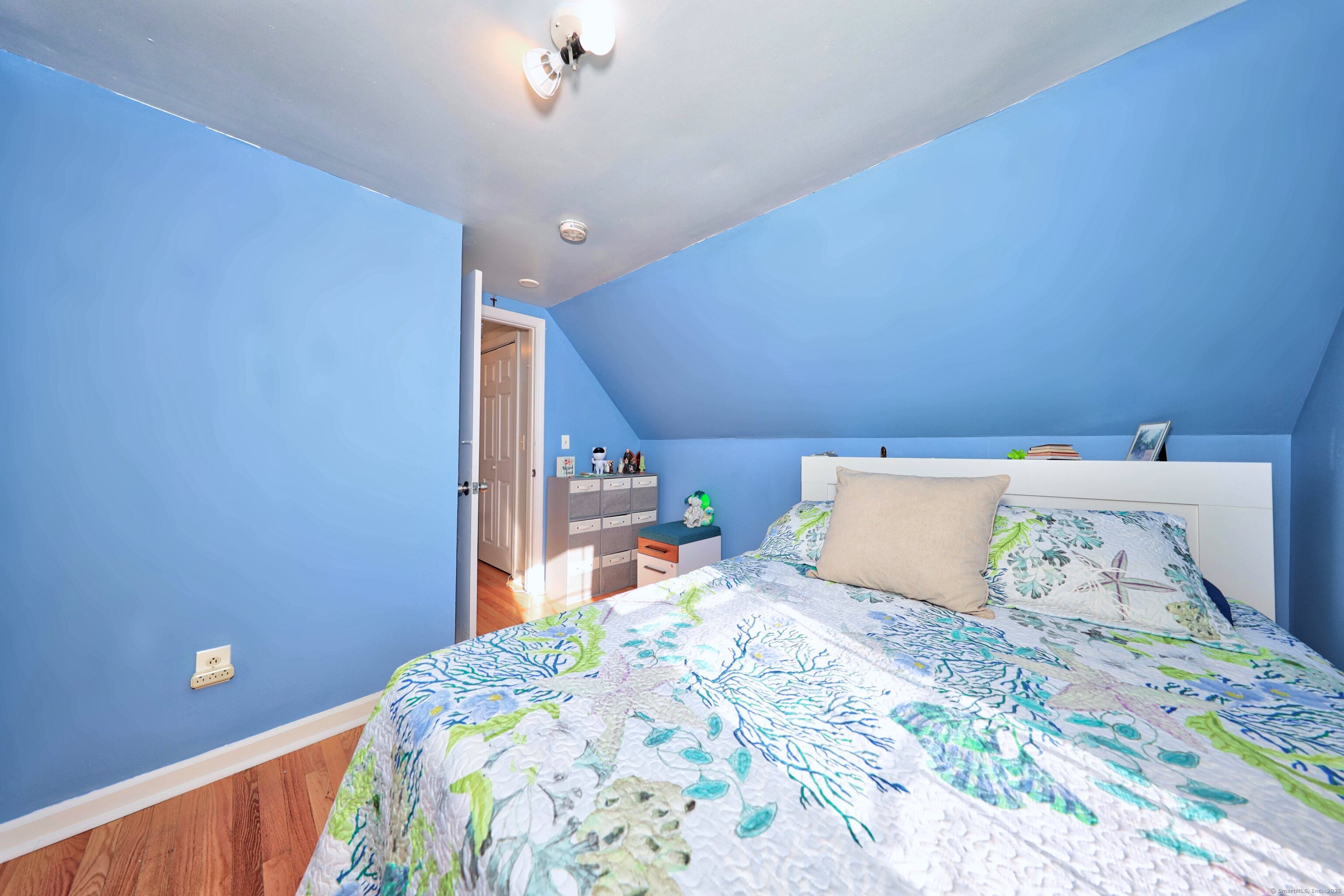 31 Elm Court, Bridgeport, Connecticut image 16