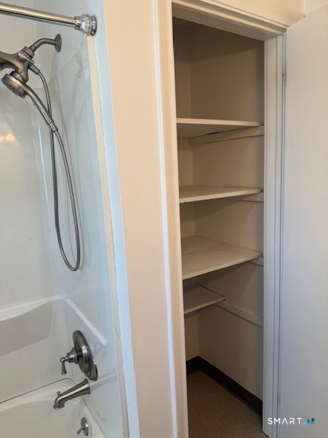 Tiny photo for 280 E Main Street #APT E2, Clinton, CT 06413 (MLS # 24151946)