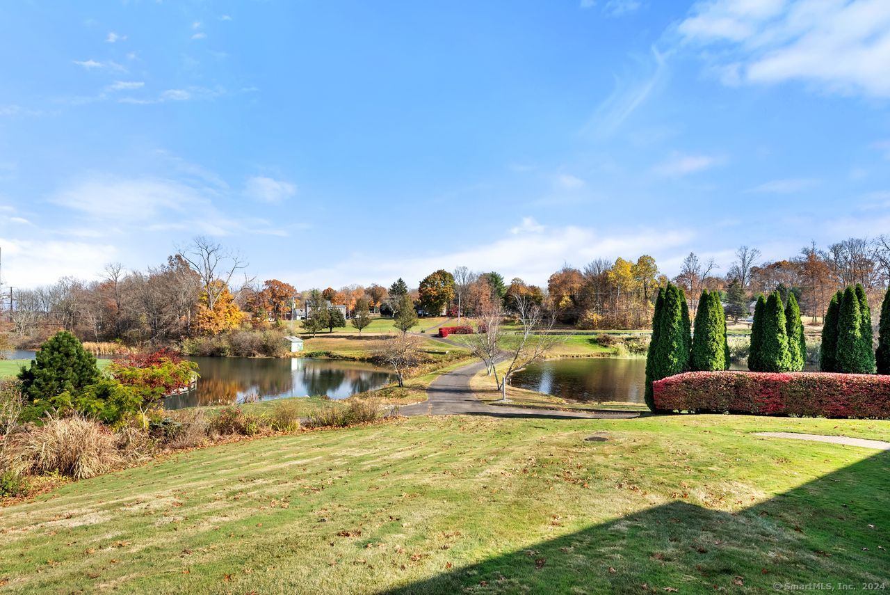 37 Mulligan Drive #37, Wallingford, Connecticut image 2