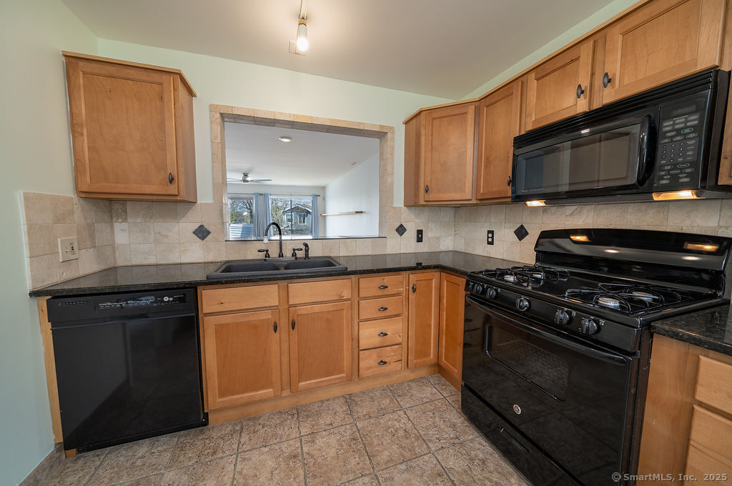 2 Mansfield Grove Road #APT 362, East Haven, Connecticut image 22