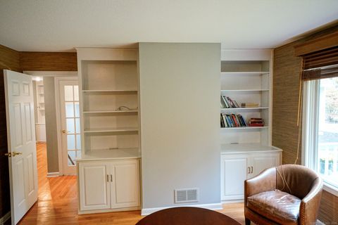 Tiny photo for 3 Essex Court, Farmington, CT 06032 (MLS # 24132914)