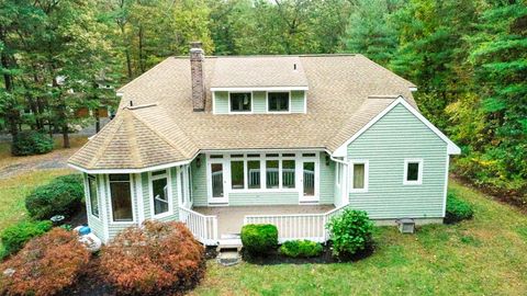 Tiny photo for 3 Essex Court, Farmington, CT 06032 (MLS # 24132914)