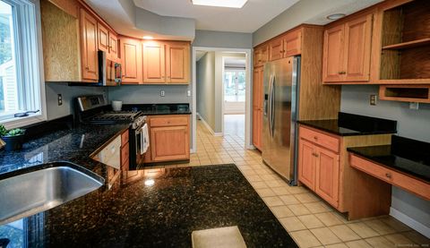 Tiny photo for 3 Essex Court, Farmington, CT 06032 (MLS # 24132914)