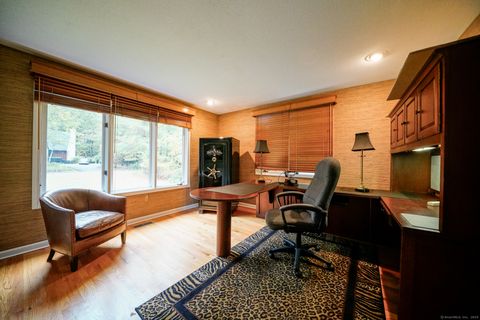 Tiny photo for 3 Essex Court, Farmington, CT 06032 (MLS # 24132914)