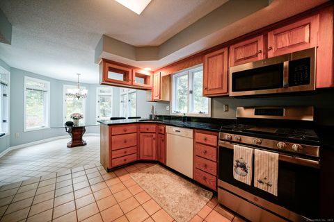 Tiny photo for 3 Essex Court, Farmington, CT 06032 (MLS # 24132914)