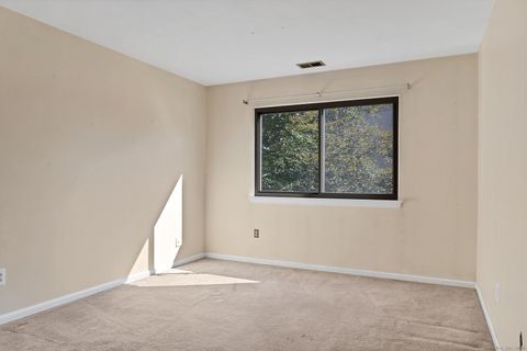 Tiny photo for 91 Riverview Road #APT 7B, East Lyme, CT 06357 (MLS # 24134077)