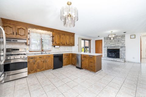 Tiny photo for 21 Crest Drive, Cromwell, CT 06416 (MLS # 24142988)