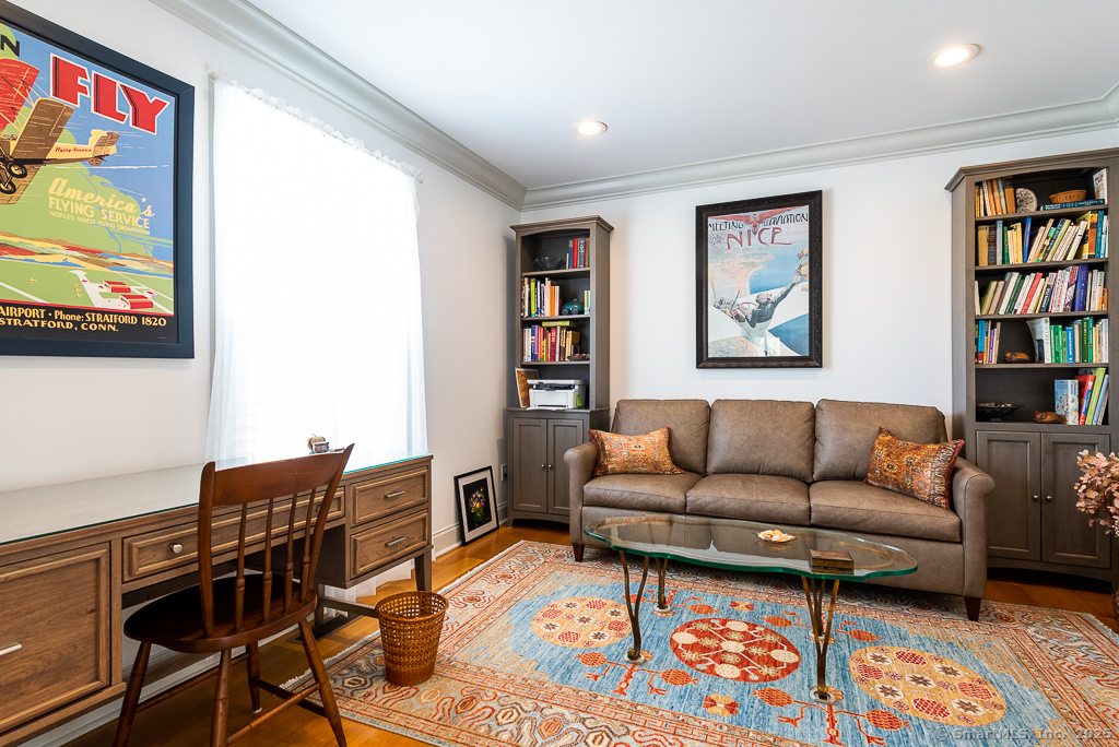 38 N Main Street #APT 6, Essex, Connecticut image 17