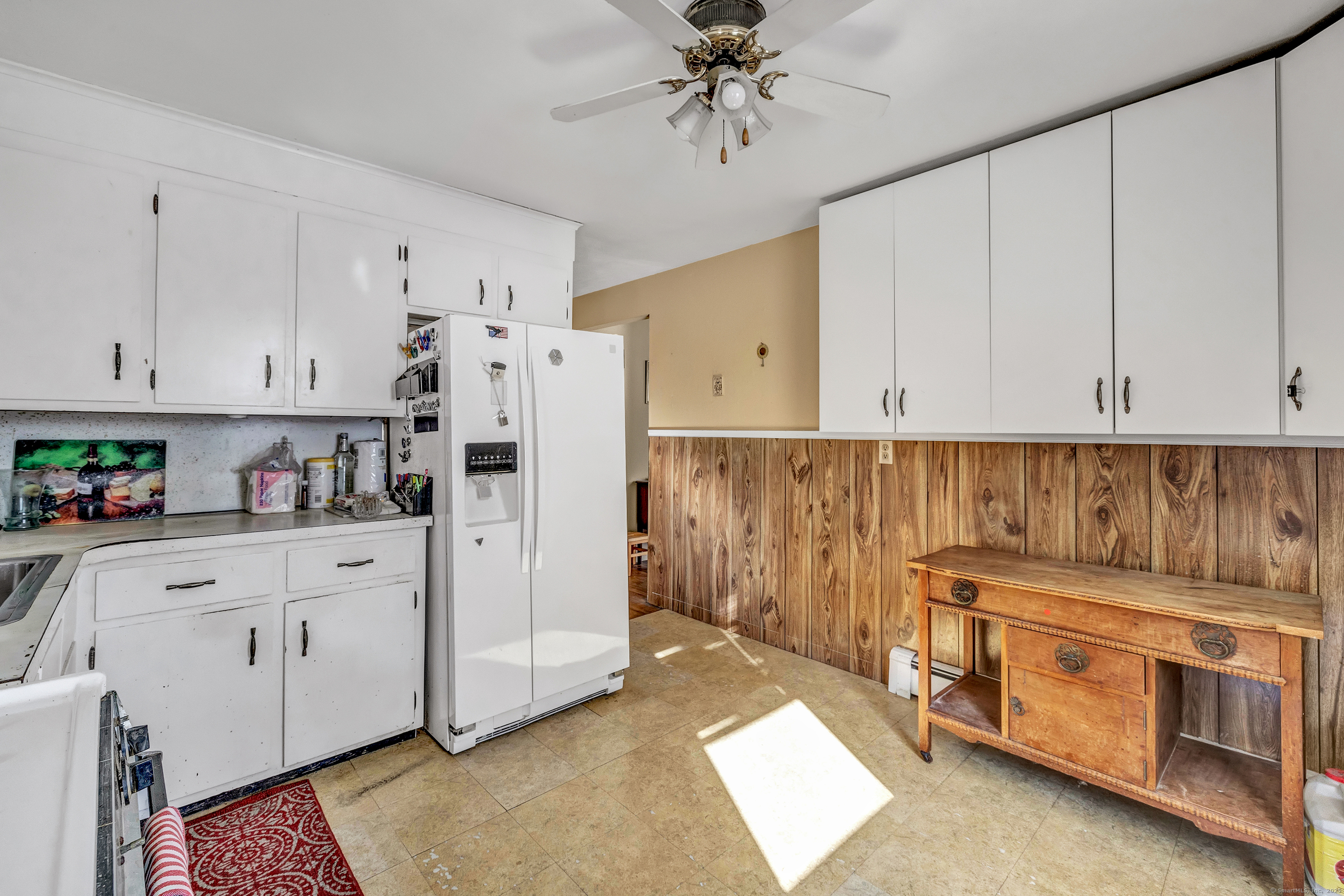 Bridgeport, Connecticut 06606, United States, 2 Bedrooms Bedrooms, ,2 BathroomsBathrooms,Residential,Pending,210755