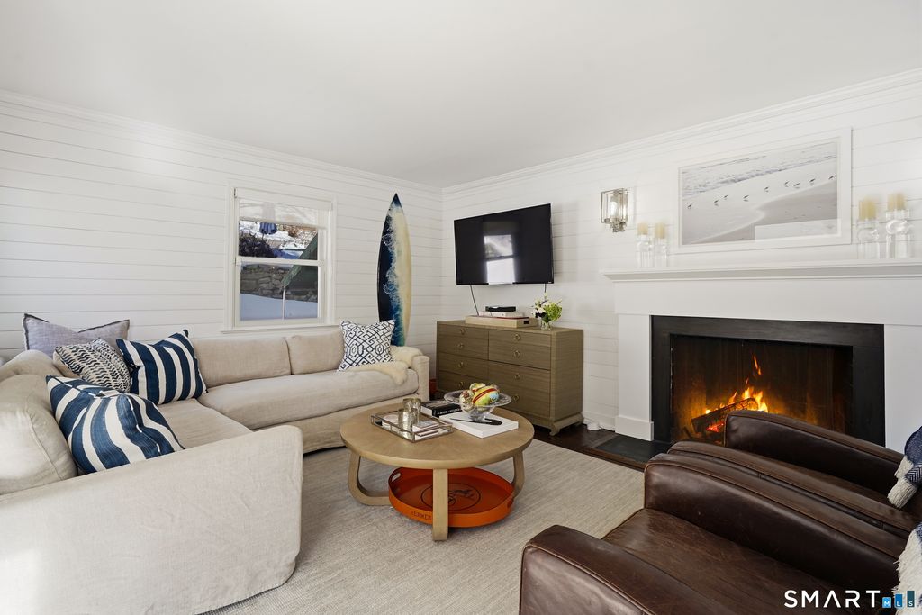 Photo of 5 Halliwell Drive, Stamford, CT 06902 (MLS # 24155832)