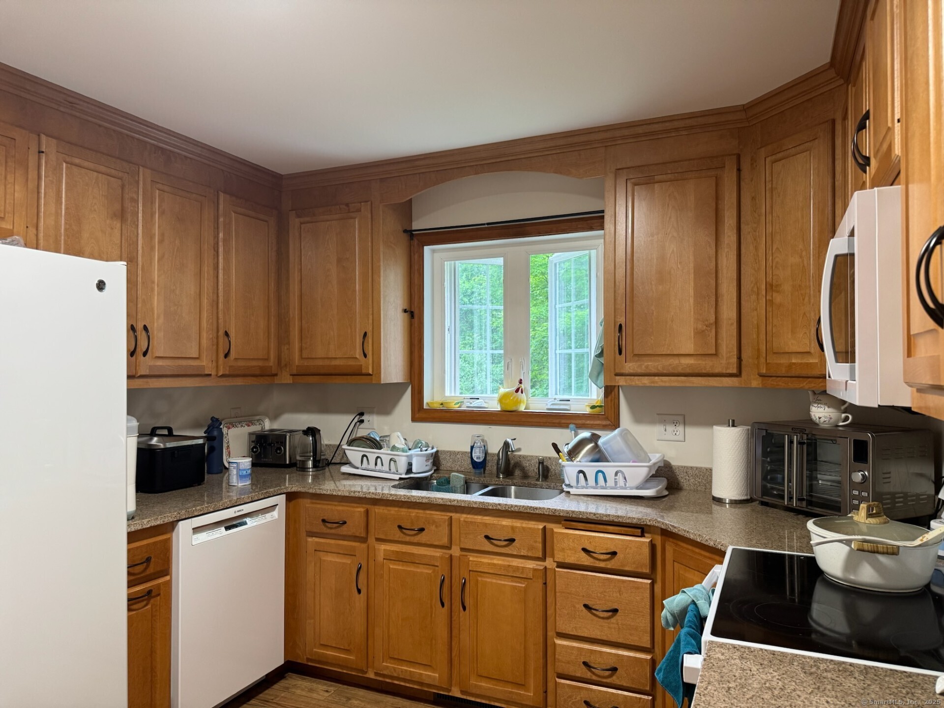 218 Fish Rock Road, Southbury, Connecticut image 12