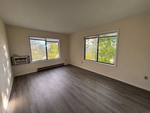 Tiny photo for 26 Fairfield Avenue #8B, Norwalk, CT 06854 (MLS # 24135171)