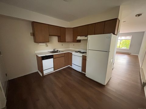 Tiny photo for 26 Fairfield Avenue #8B, Norwalk, CT 06854 (MLS # 24135171)
