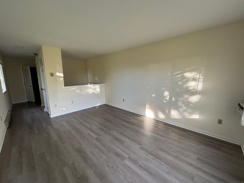 Tiny photo for 26 Fairfield Avenue #8B, Norwalk, CT 06854 (MLS # 24135171)