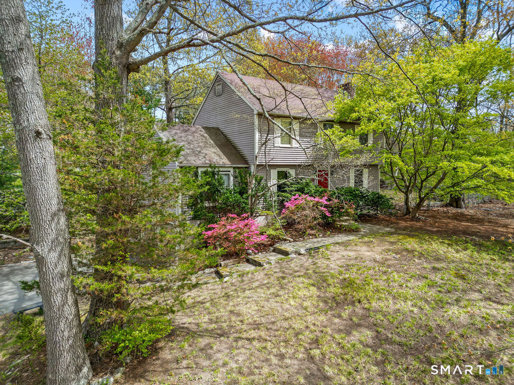 10 Oak Hill Drive