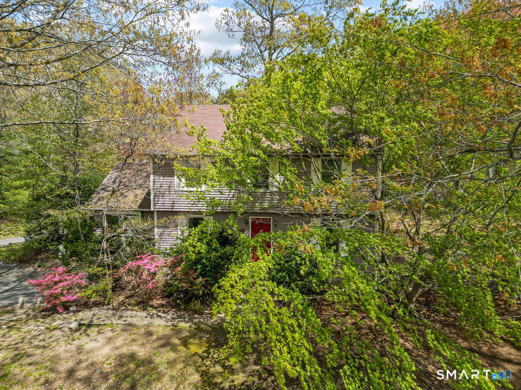 10 Oak Hill Drive